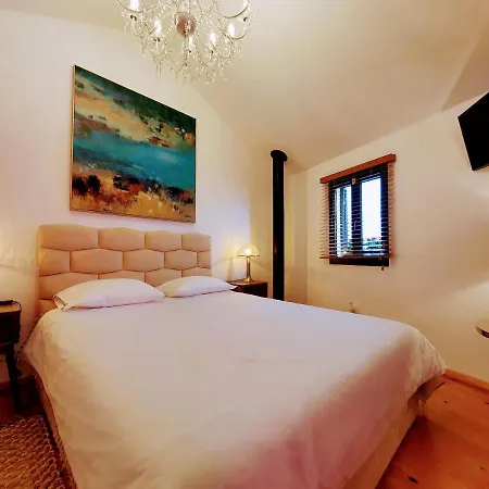 Casa Dos Jasmins By Lisbon Village 度假居 *