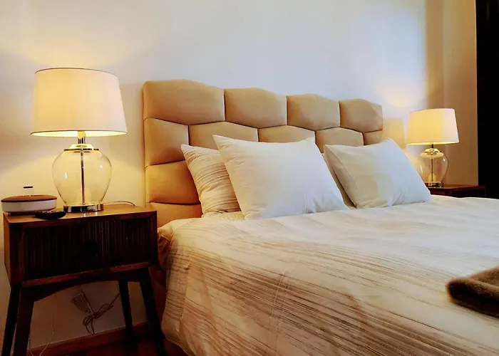 Dom wakacyjny Casa Dos Jasmins By Lisbon Village Covilhã